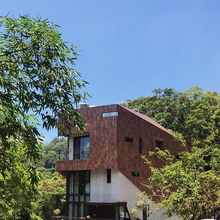 Hostal Siang Tsao Yu Chong Sanyi Exterior foto