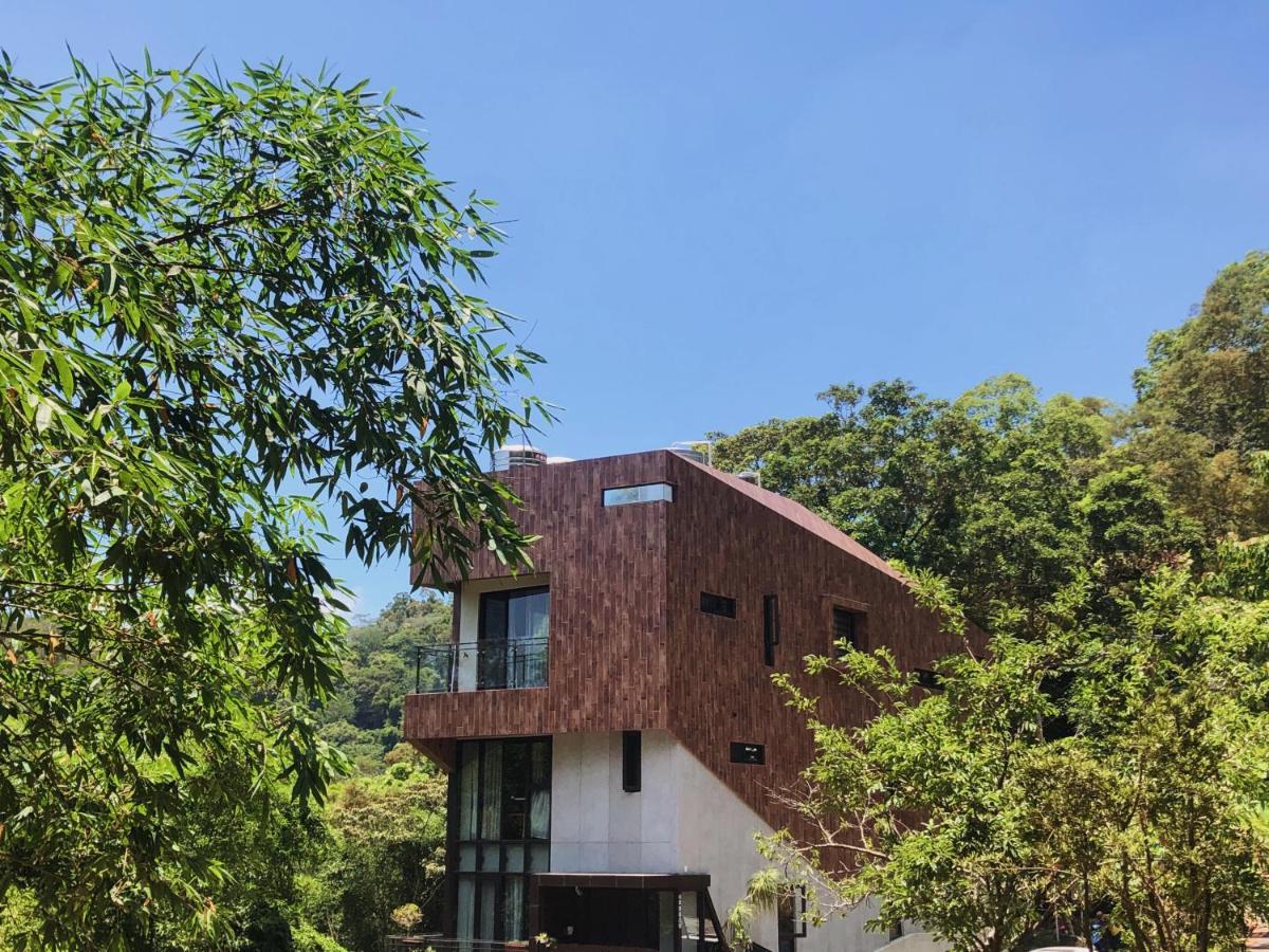 Hostal Siang Tsao Yu Chong Sanyi Exterior foto