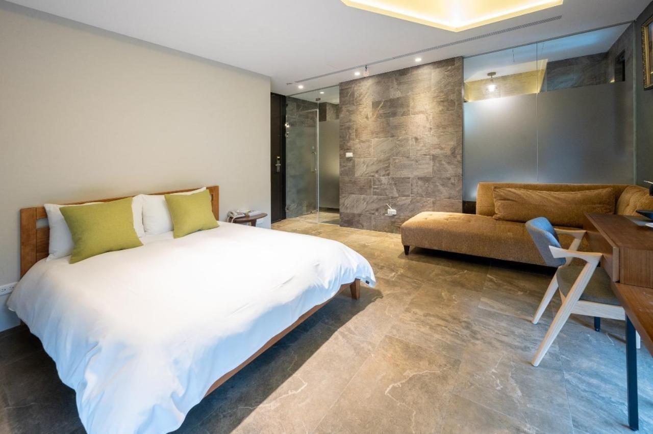 Hostal Siang Tsao Yu Chong Sanyi Exterior foto