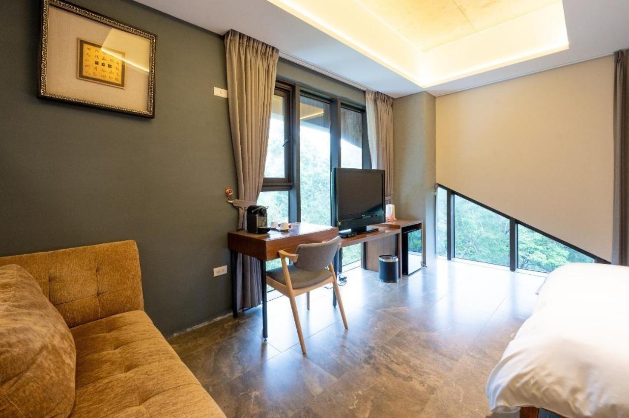 Hostal Siang Tsao Yu Chong Sanyi Exterior foto